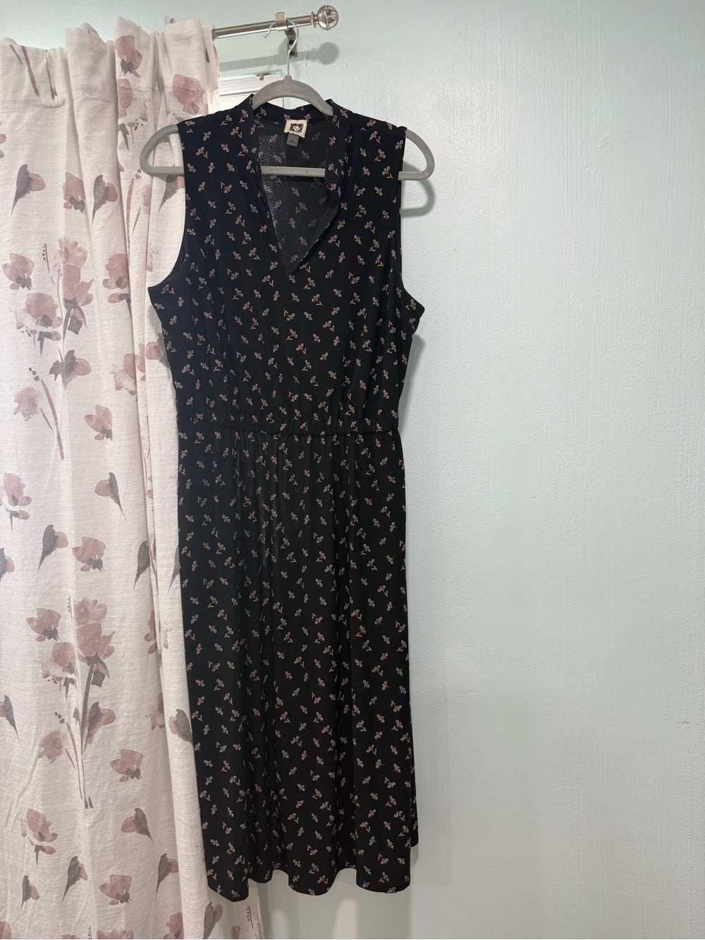 Anne Klein Black Sleeveless Floral Midi Dress